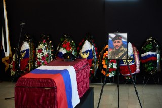 Герой нашего времени: Город прощается с Александром Козловым